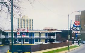 Heart O' Chicago Motel